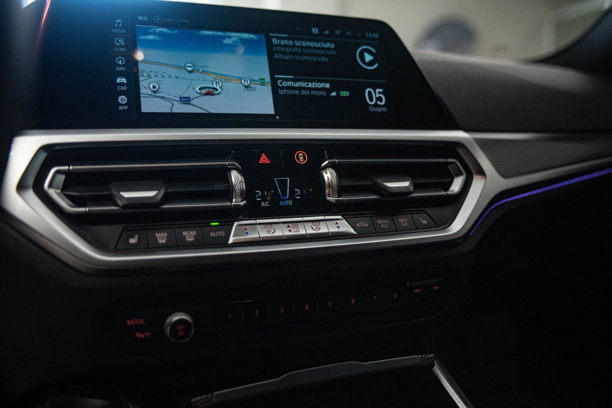 BMW Serie 3 Touring M 340i 48V xDrive (11)