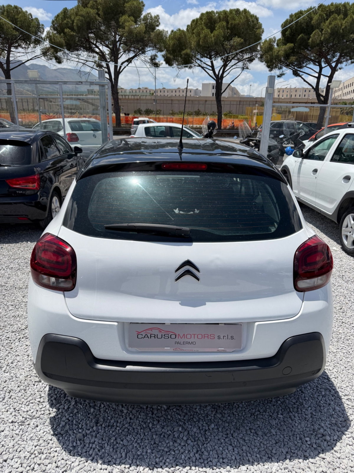 Citroen C3 BlueHDi 75 S&S Shine (5)