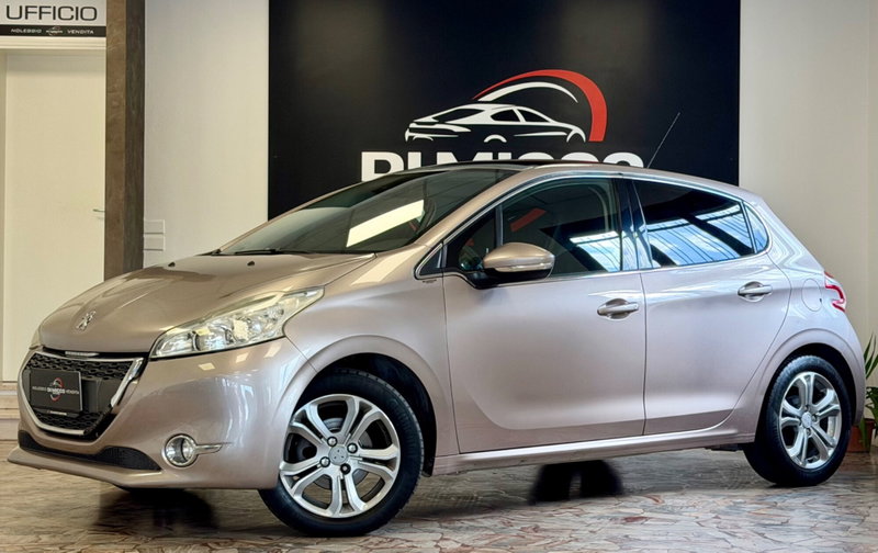 Peugeot 208 HDi 68 CV 5 porte Allure