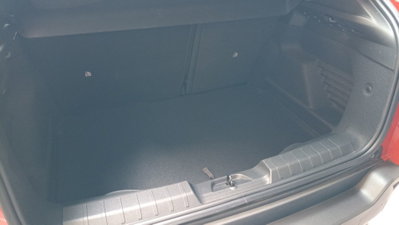 Jeep Avenger 1.2 turbo Longitude fwd 100cv (12)