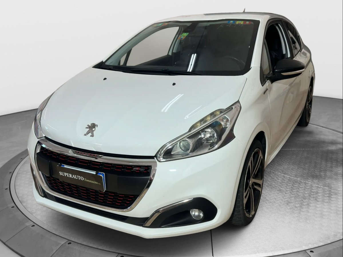 Peugeot 208 100 3 porte GT Line (2)