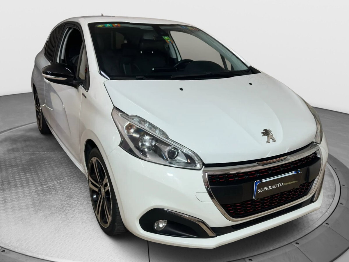 Peugeot 208 100 3 porte GT Line (3)