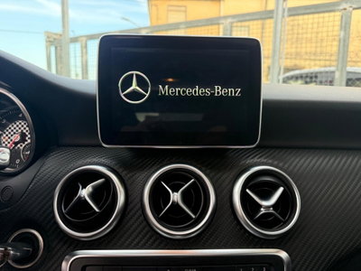 Mercedes-Benz Classe A 200 d Premium (19)