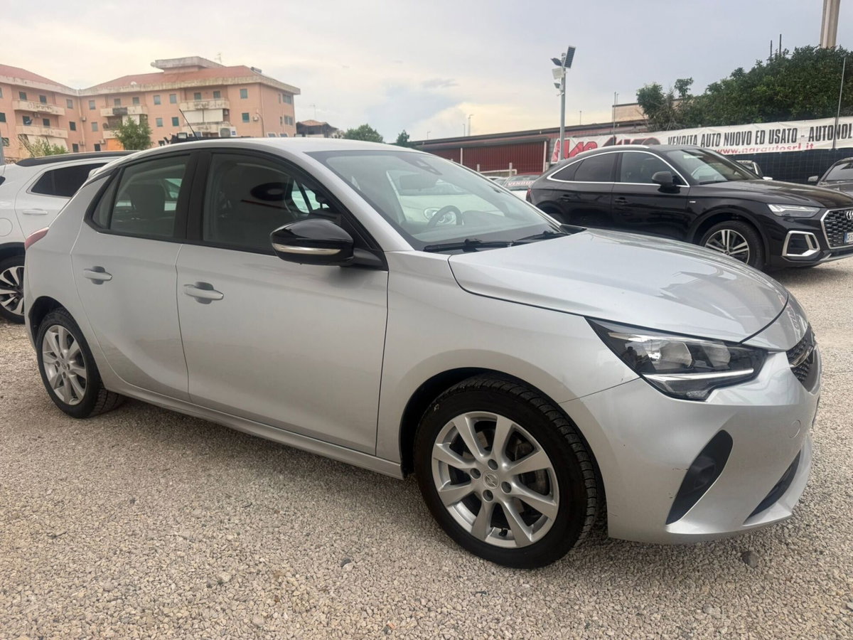 Opel Corsa 1.5 D 100 CV Edition (4)