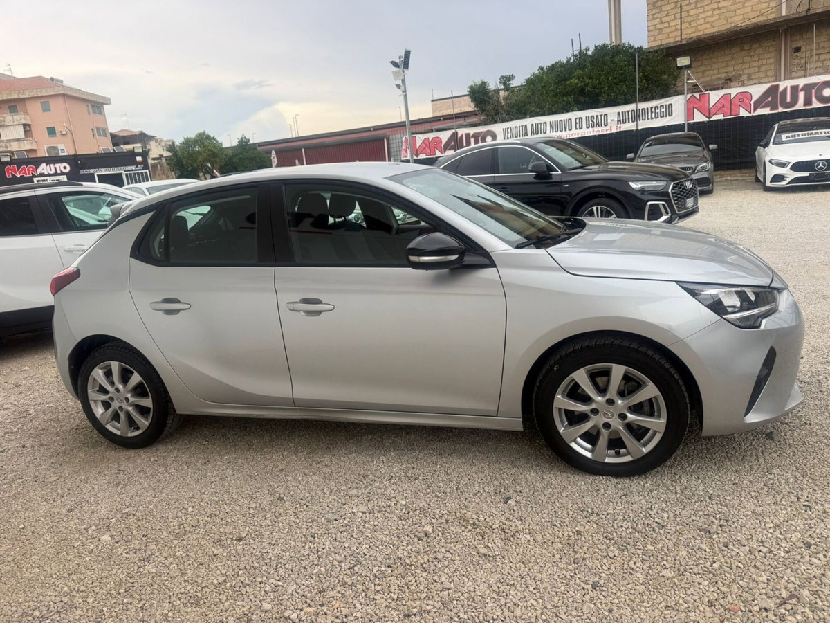 Opel Corsa 1.5 D 100 CV Edition (5)
