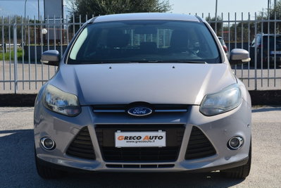 Ford Focus Station Wagon 1.6 TDCi 115 CV SW Titanium (2)