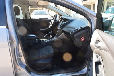 Ford Focus Station Wagon 1.6 TDCi 115 CV SW Titanium (20)