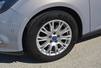 Ford Focus Station Wagon 1.6 TDCi 115 CV SW Titanium (4)