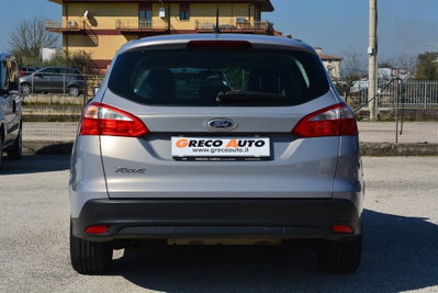 Ford Focus Station Wagon 1.6 TDCi 115 CV SW Titanium (7)