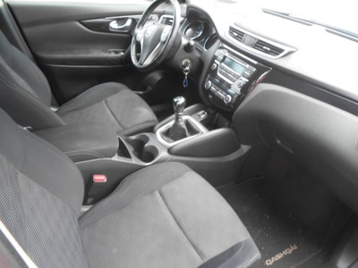 Nissan Qashqai 1.5 dCi Acenta (6)