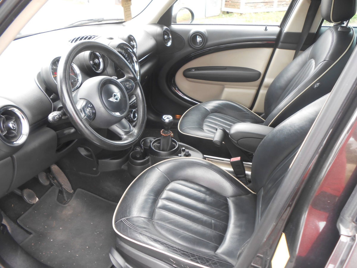 MINI Mini Countryman 1.6 Cooper D Countryman (5)
