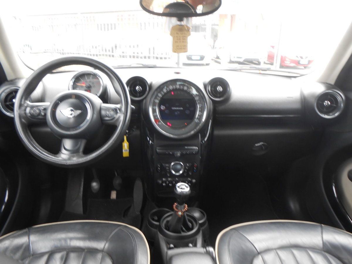 MINI Mini Countryman 1.6 Cooper D Countryman (9)