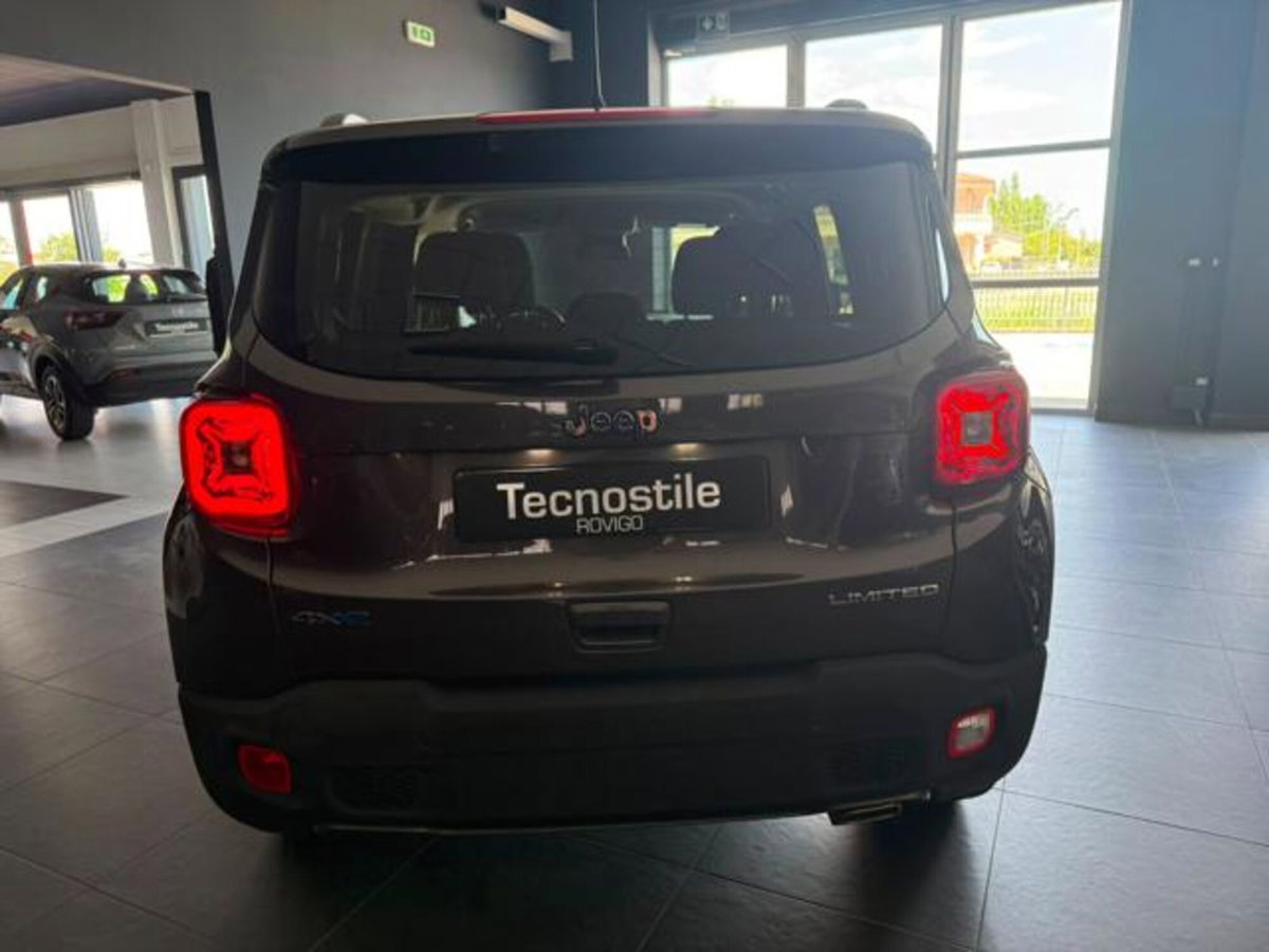 Jeep Renegade 1.3 T4 190CV PHEV 4xe AT6 Limited (7)