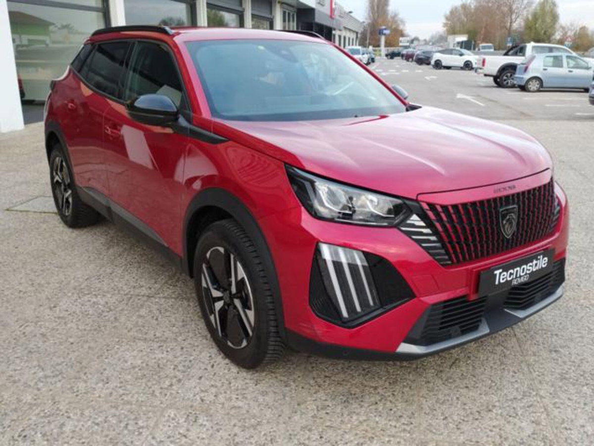 Peugeot 2008 PureTech 100 S&S Allure (2)