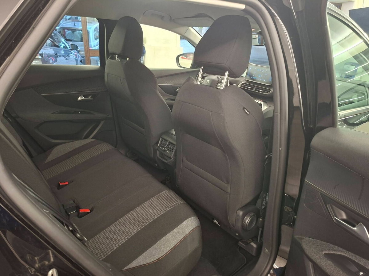 Peugeot 3008 BlueHDi 130 S&S EAT8 Active Business (3)