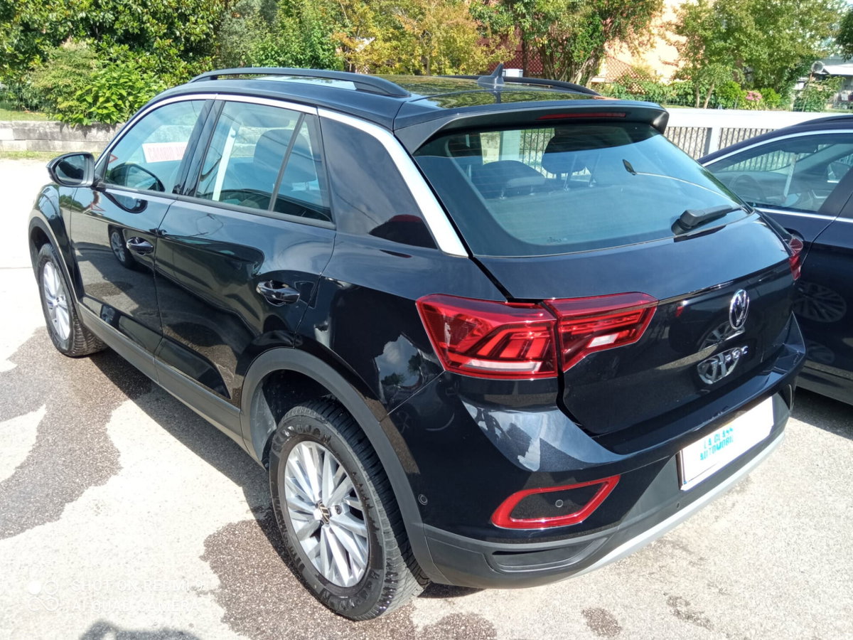 Volkswagen T-Roc 2.0 tdi Life 150cv dsg (8)