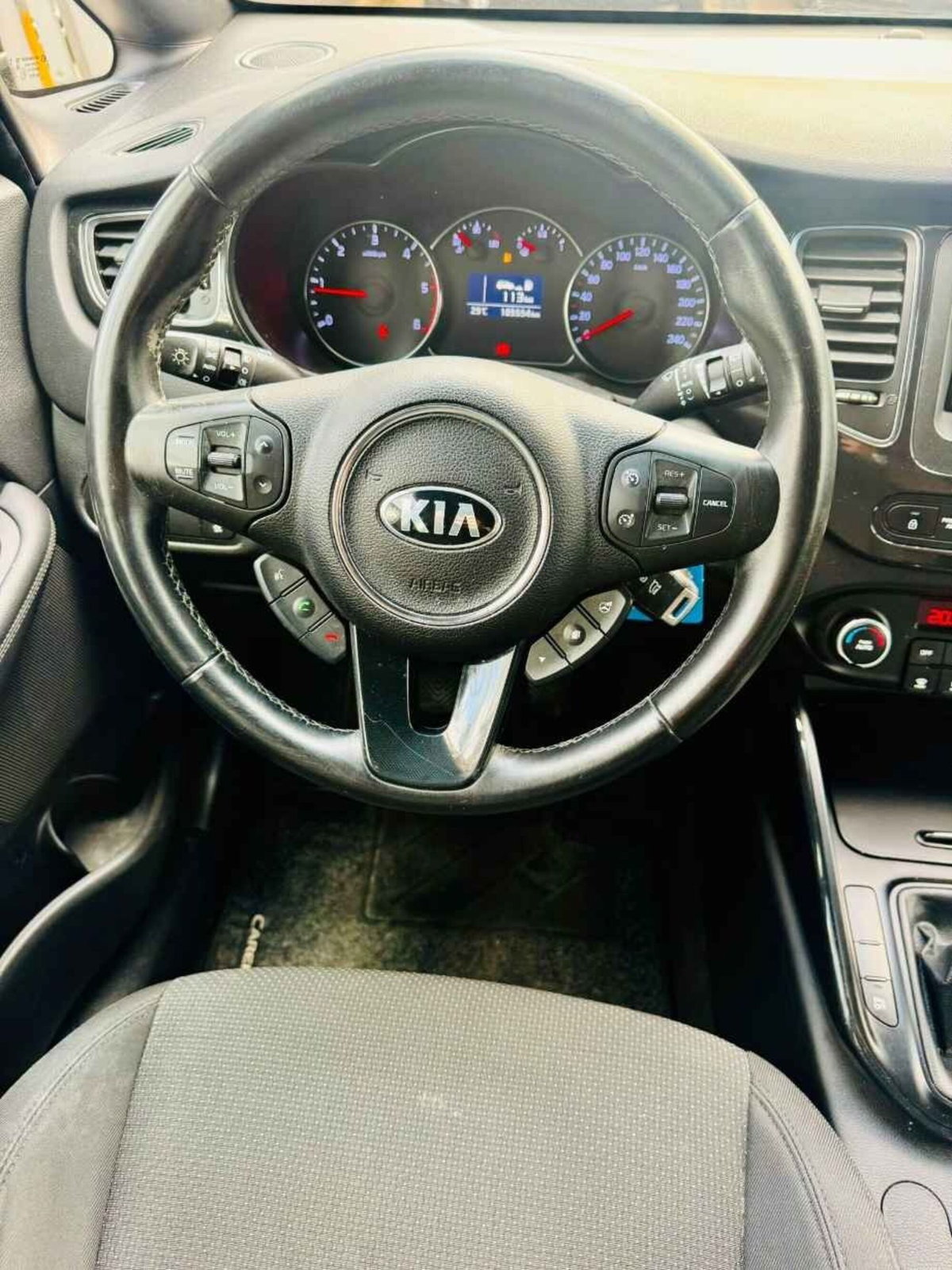 Kia Carens 1.7 CRDi 115 CV Class (14)