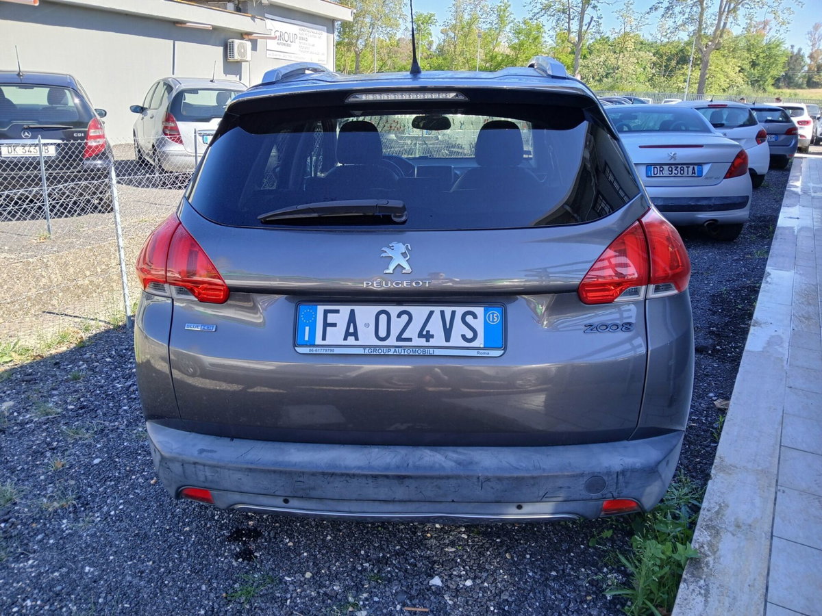 Peugeot 2008 120 S&S Allure (4)