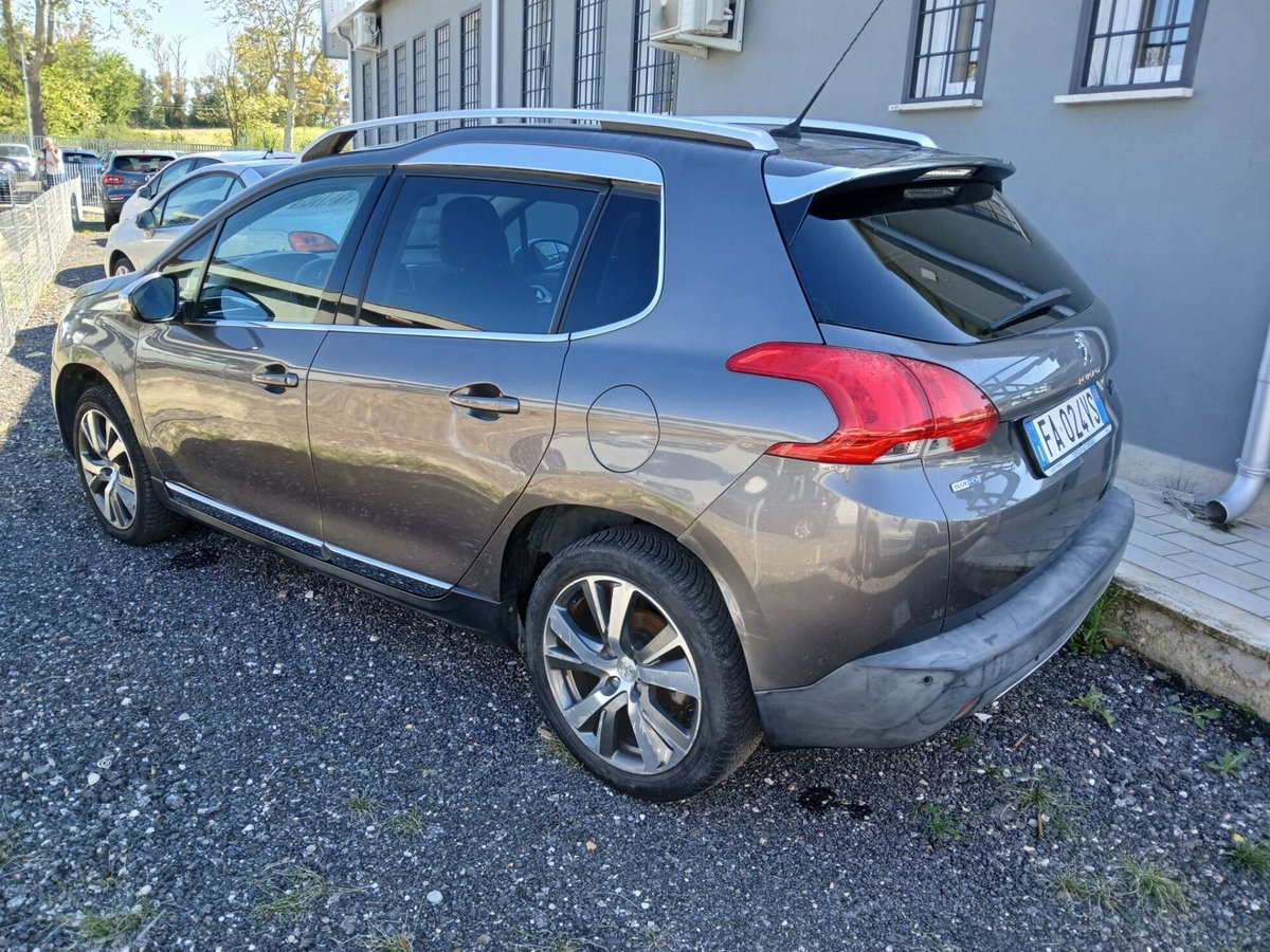 Peugeot 2008 120 S&S Allure (5)