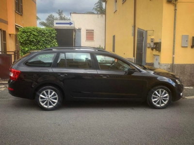 Skoda Octavia Station Wagon 1.6 TDI CR 105 CV Wagon Ambition (11)