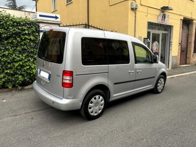 Volkswagen Caddy 1.6 TDI 102 CV 5p. Comfortline (8)