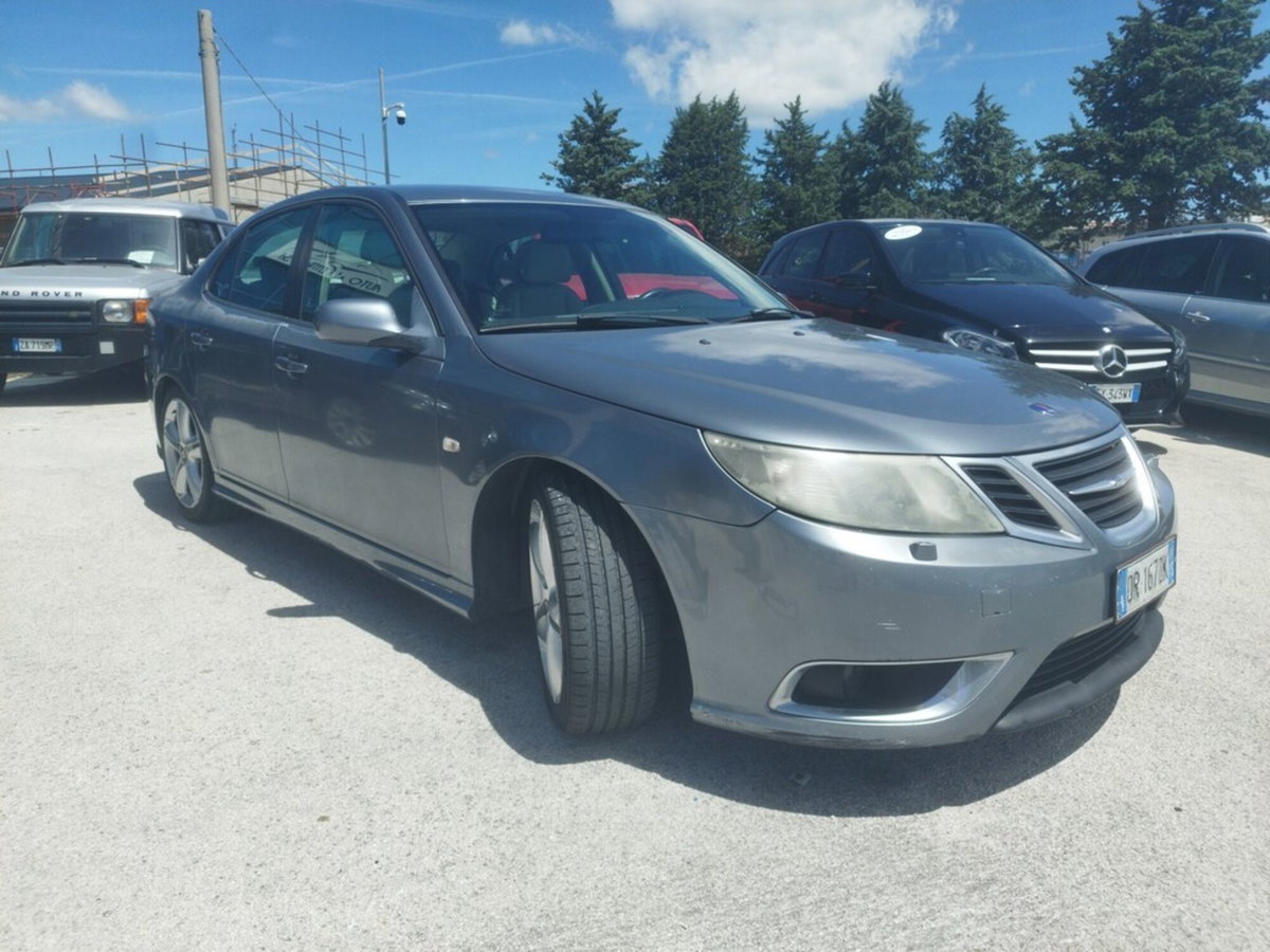 Saab 9-3 1.9 TTiD 180CV Aero (2)