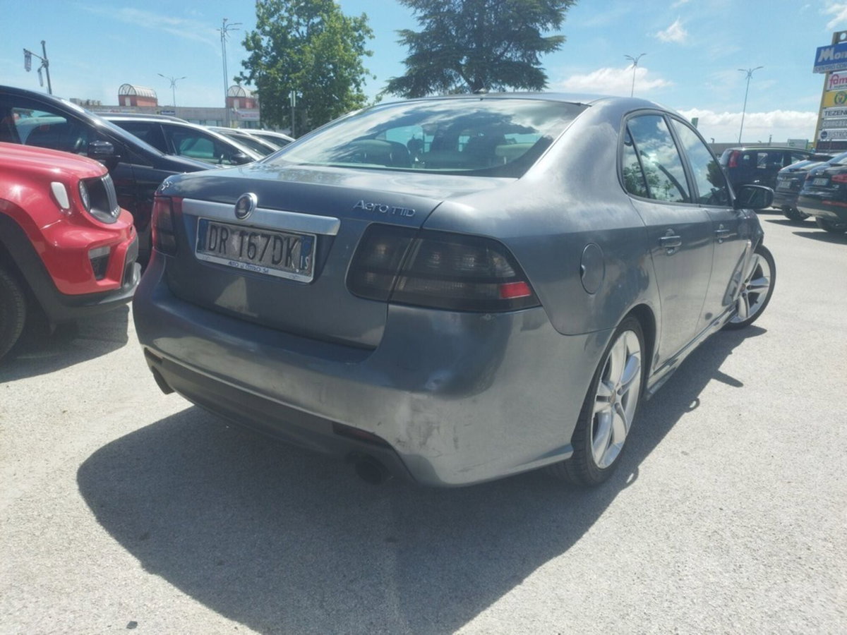 Saab 9-3 1.9 TTiD 180CV Aero (3)