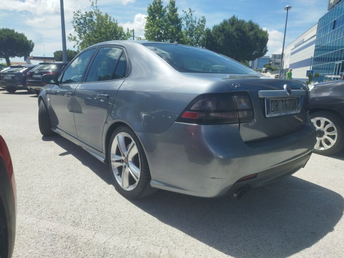 Saab 9-3 1.9 TTiD 180CV Aero (4)