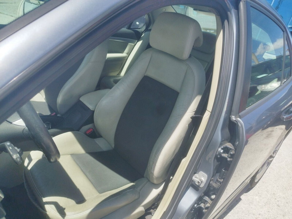 Saab 9-3 1.9 TTiD 180CV Aero (6)
