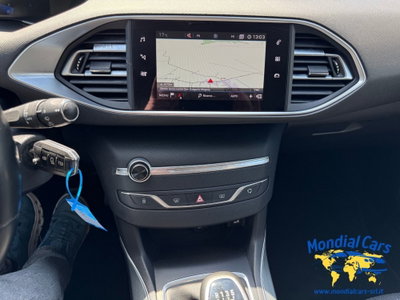 Peugeot 308 BlueHDi 130 S&S Business (10)