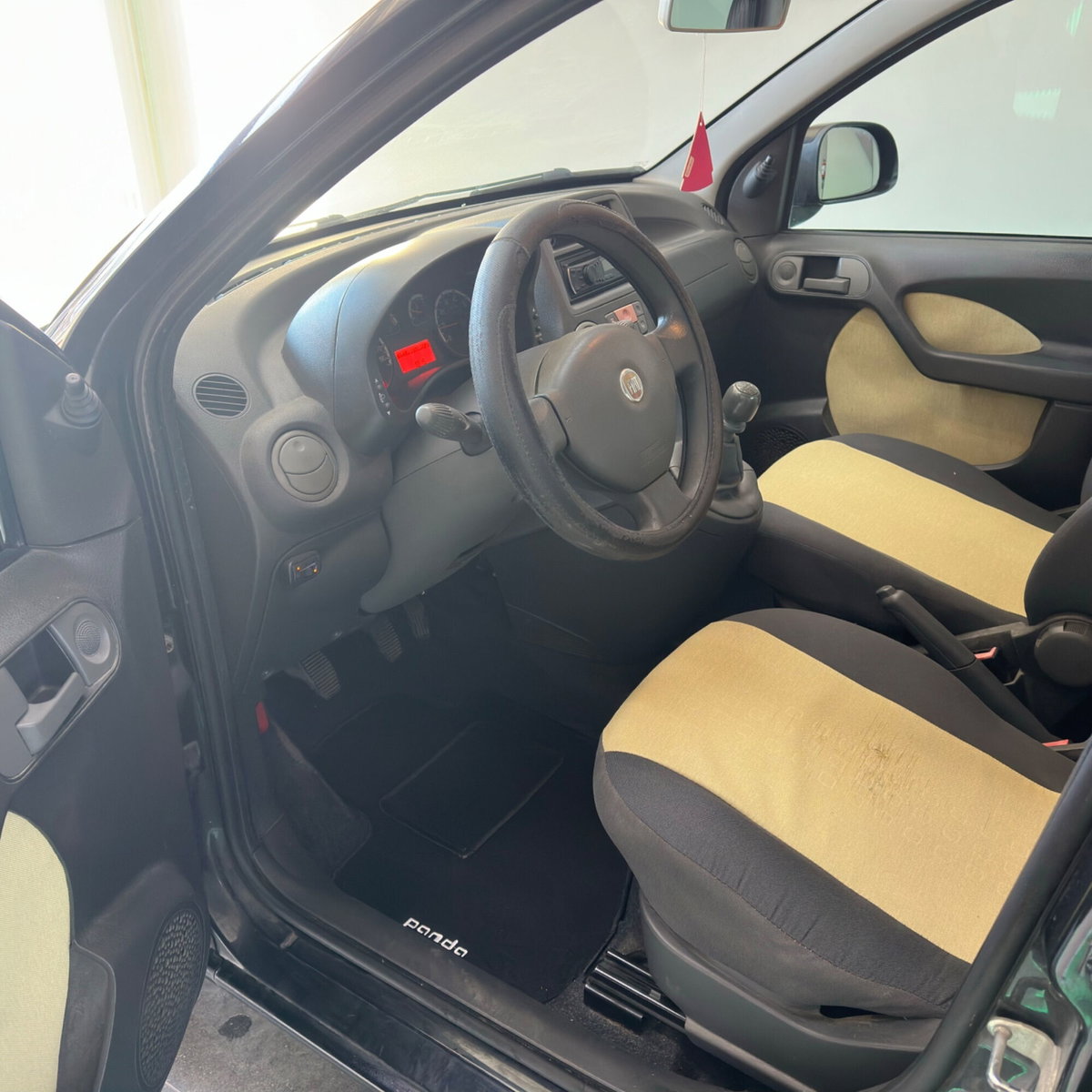 Fiat Panda 1.2 Active Natural Power (9)