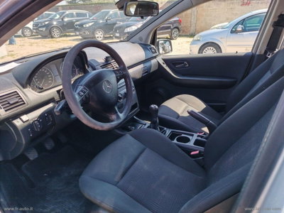 Mercedes-Benz Classe A 160 BlueEFFICIENCY Executive (4)