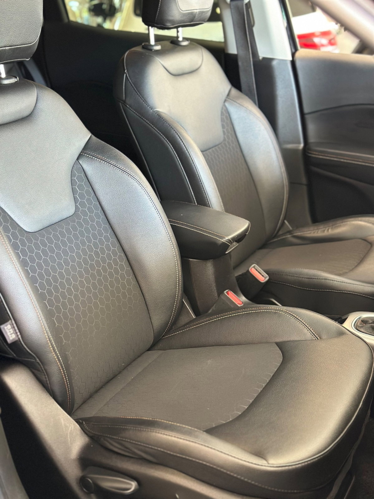 Jeep Compass 1.6 Multijet II 2WD Longitude (12)