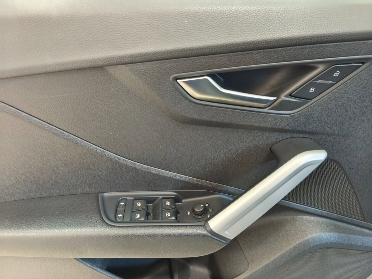 Audi Q2 Q2 35 TFSI S tronic Admired (11)