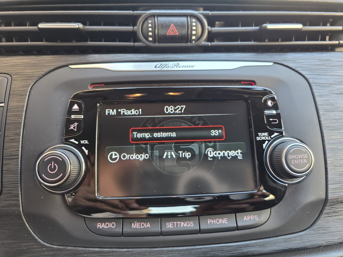 Alfa Romeo Giulietta 1.6 JTDm Ti 120cv (15)