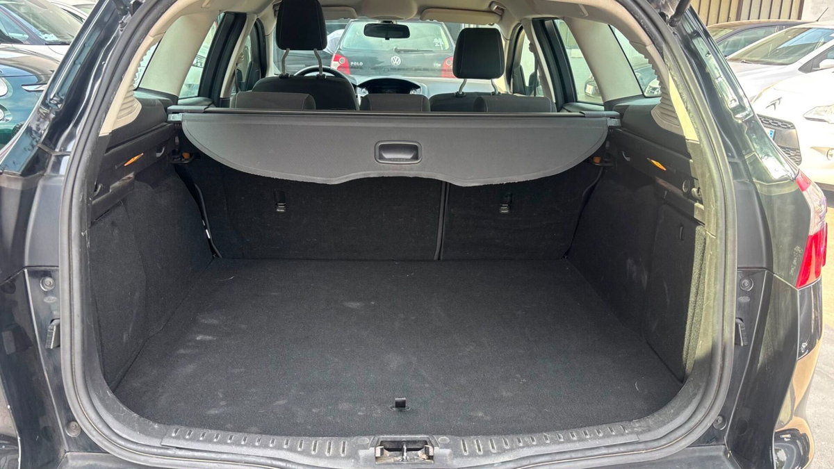 Ford Focus Station Wagon 1.6 TDCi 115 CV SW (12)