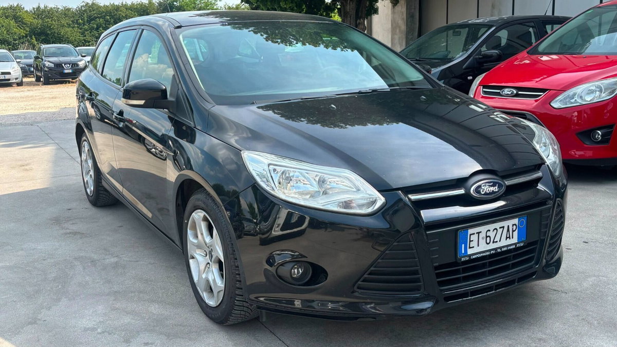 Ford Focus Station Wagon 1.6 TDCi 115 CV SW (2)