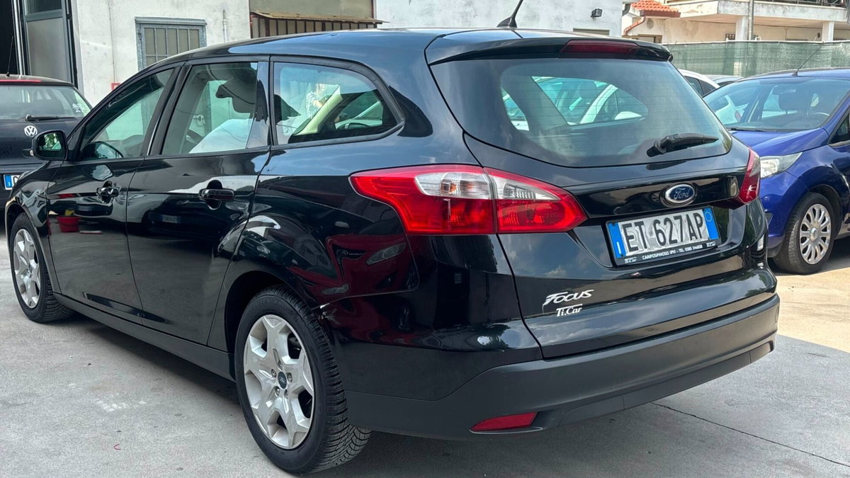 Ford Focus Station Wagon 1.6 TDCi 115 CV SW (3)