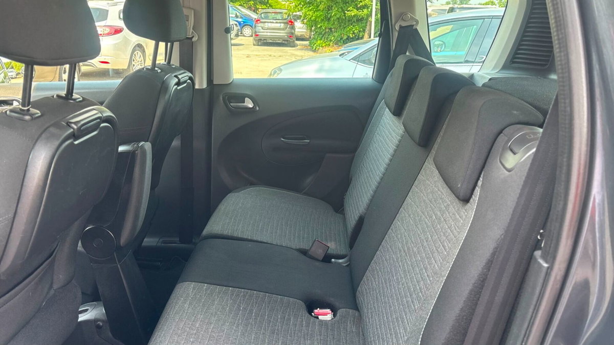 Citroen C3 Picasso BlueHDi 100 Feel Edition (8)