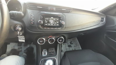 Alfa Romeo Giulietta 1.6 JTDm Ti 120cv (10)