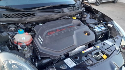 Alfa Romeo Giulietta 1.6 JTDm Ti 120cv (2)