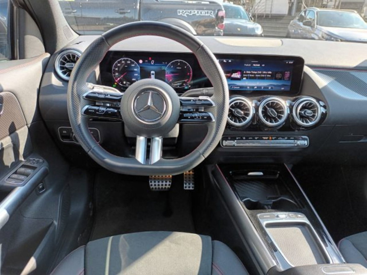 Mercedes-Benz GLA SUV 200 d AMG Line Premium Plus 4matic auto (10)