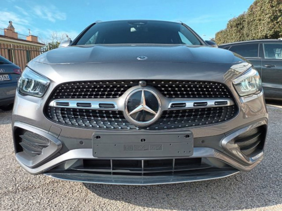 Mercedes-Benz GLA SUV 200 d AMG Line Premium Plus 4matic auto (2)
