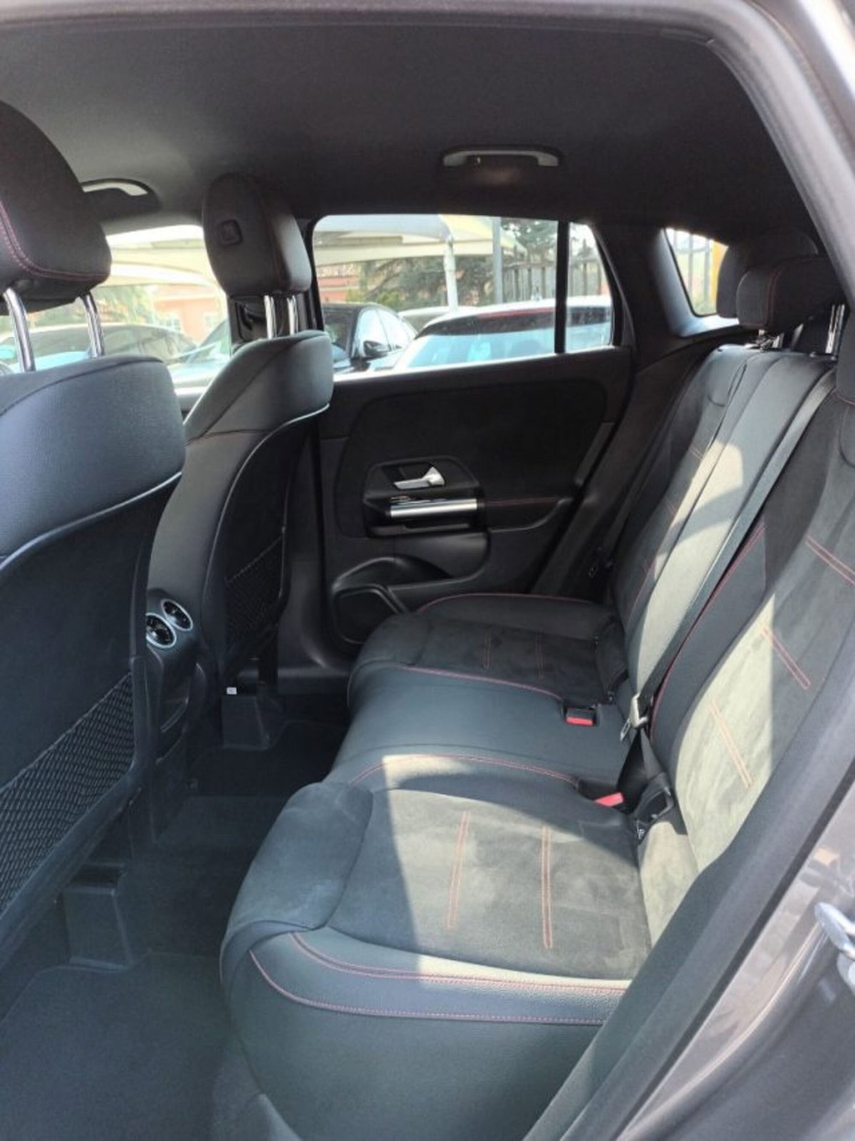 Mercedes-Benz GLA SUV 200 d AMG Line Premium Plus 4matic auto (7)
