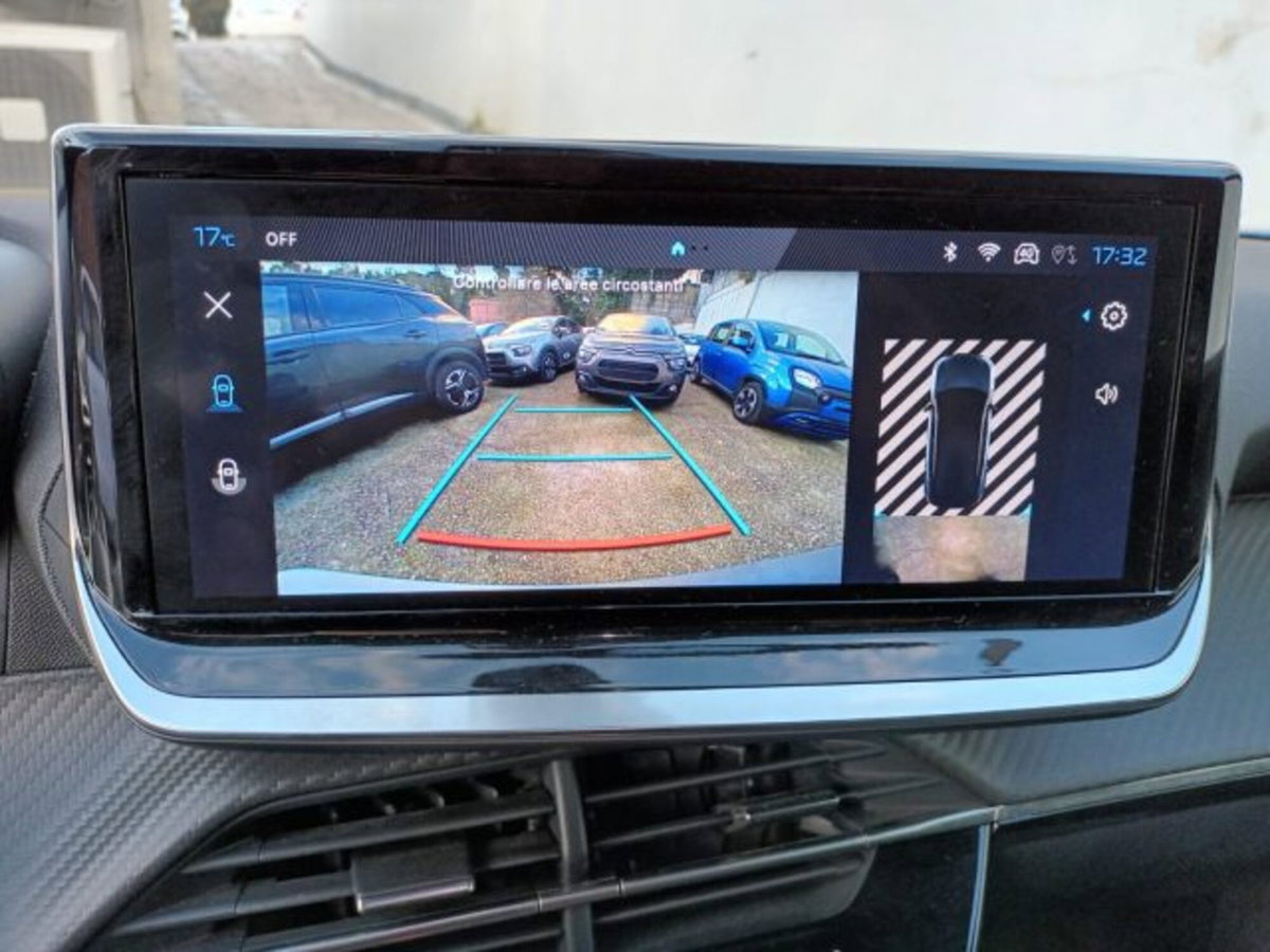 Peugeot 2008 PureTech 130 S&S EAT8 Allure Pack (10)