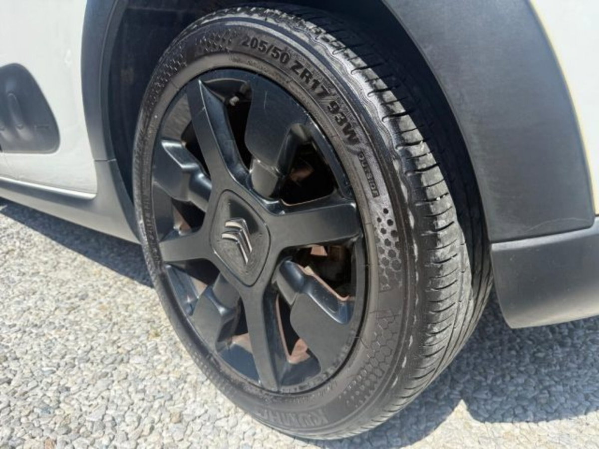 Citroen C3 BlueHDi 100 S&S Origins (15)
