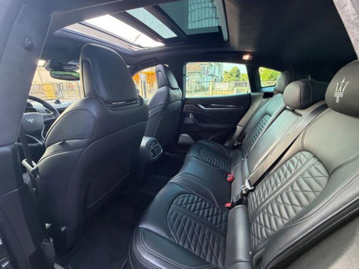 Maserati Levante Levante V6 Diesel 275 CV AWD Gransport (12)