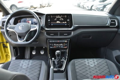 Volkswagen T-Cross 1.0 tsi R-Line 115cv (10)