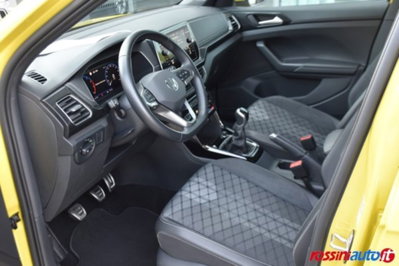 Volkswagen T-Cross 1.0 tsi R-Line 115cv (11)