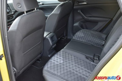 Volkswagen T-Cross 1.0 tsi R-Line 115cv (12)